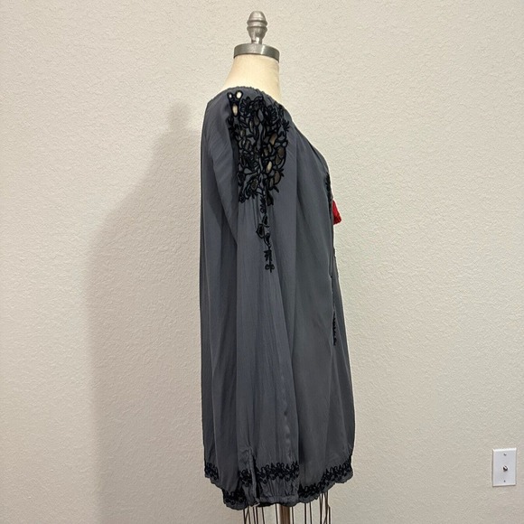 JOHNNY WAS BIYA L/S Tasseled Embroidered Gray Tunic #A3492 *FLAWED* - Picture 8 of 14